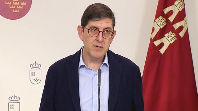 consejero-Salud-Murcia-Manuel-Villegas_EDIIMA20200315_0184_4